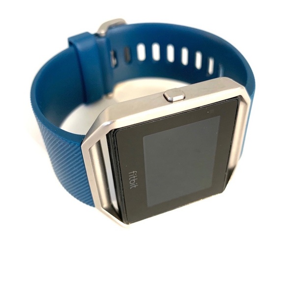 fitbit smart fitness watch